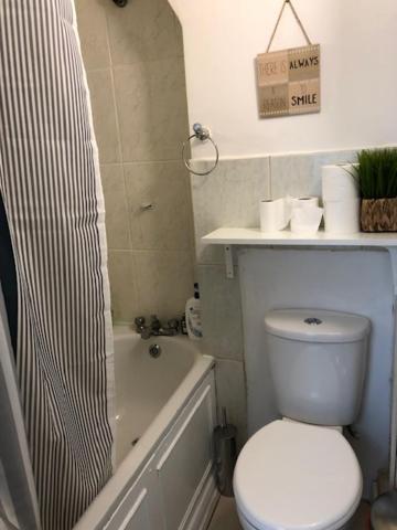 Lord Merit Guest Rooms In King'S Cross St Pancras ロンドン エクステリア 写真
